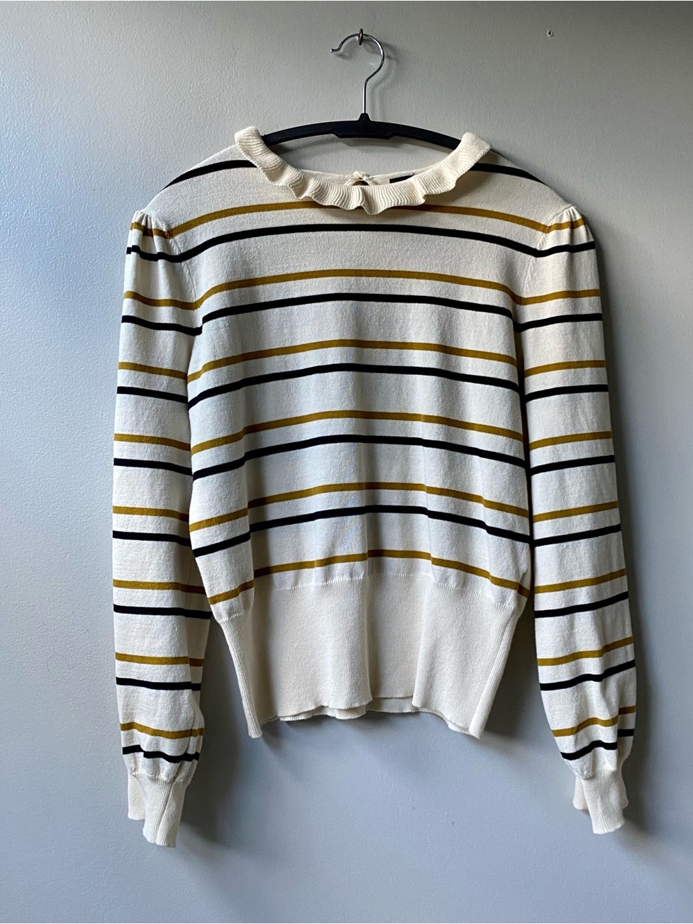 Who What Wear Ivory Knit Sweater with Mustard & Black Stripes